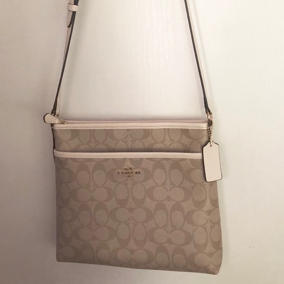 file crossbody in signature canvas